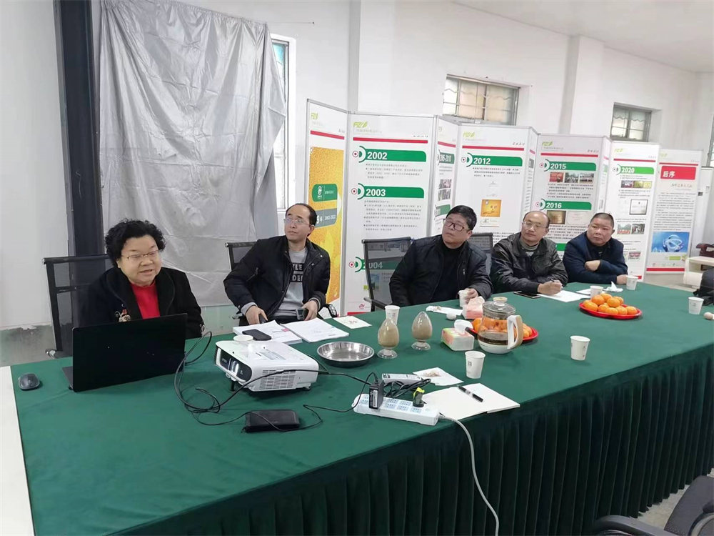 橫州市科技局賴局長(zhǎng)蒞臨指導(dǎo)年產(chǎn)2萬(wàn)噸單細(xì)胞蛋白項(xiàng)目